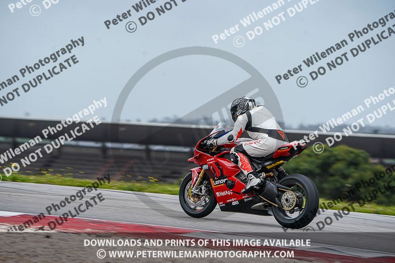 motorbikes;no limits;peter wileman photography;portimao;portugal;trackday digital images